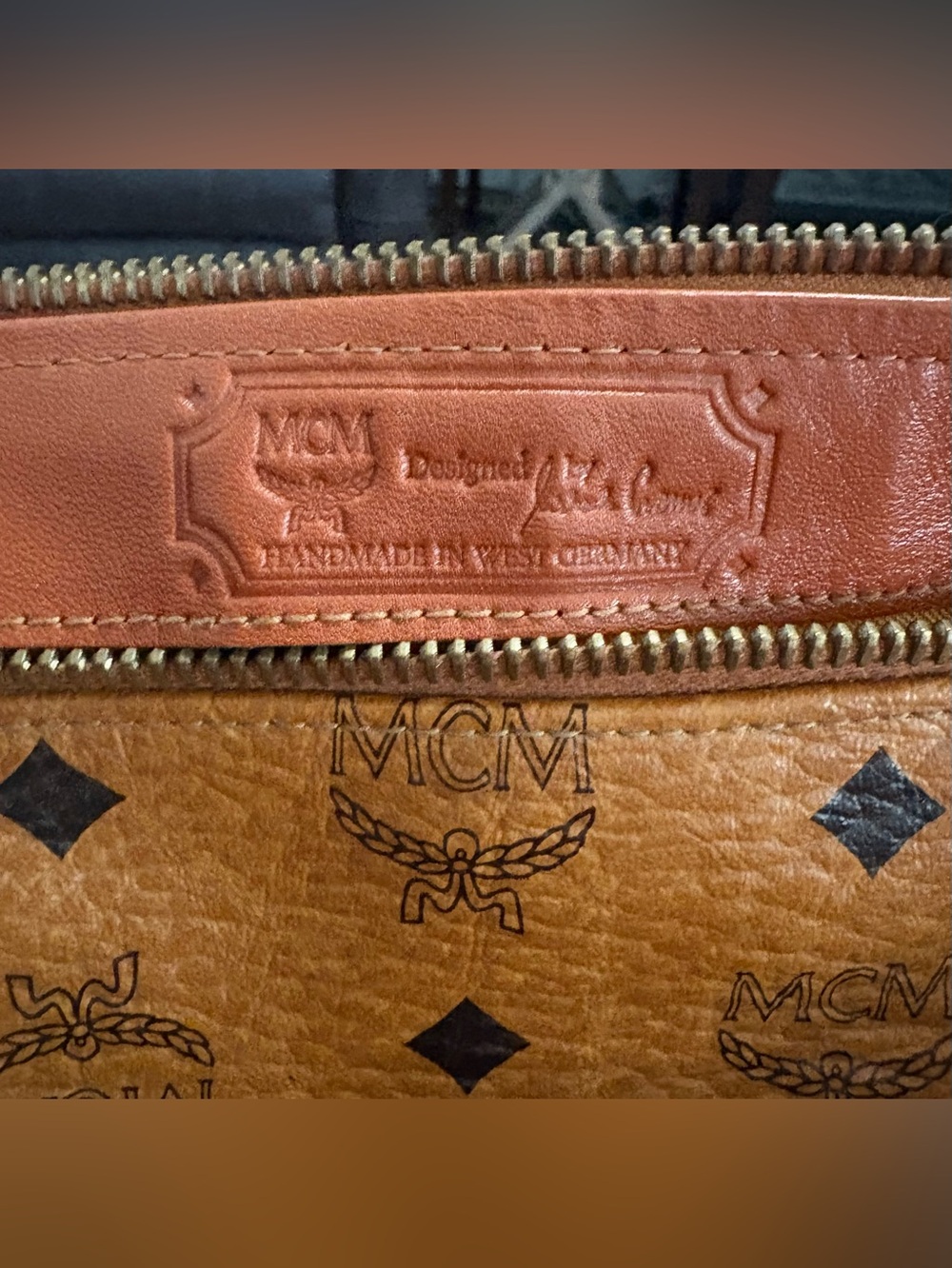 A vintage MCM Visetos Coated Canvas Heritage Boston Bag - Picture 10 of 11